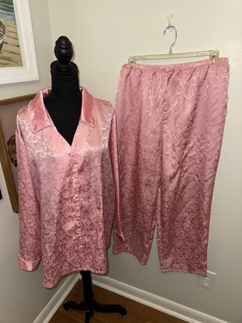Enchanting Women’s 2 Pc Pajamas Set Top Pants Sleeveless top, 1X Princess Pink